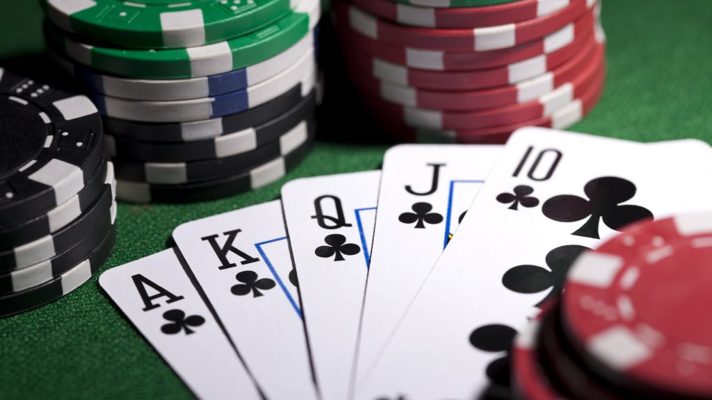 Online Casinos and Play Winning